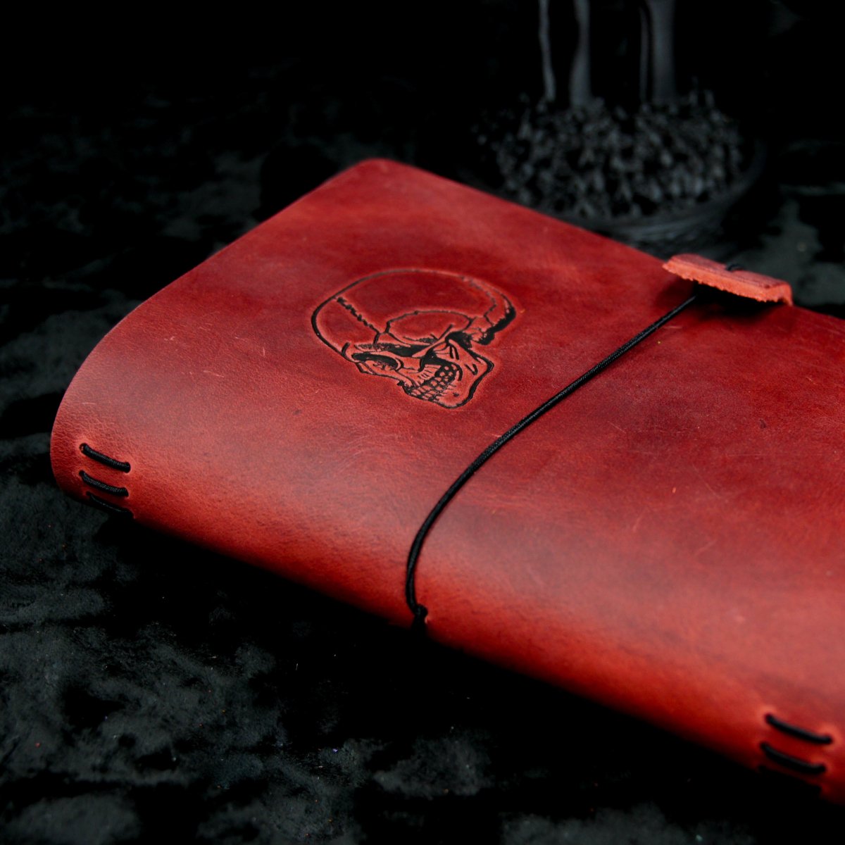 Skull Leather Traveler's Notebook - Gothic Journal - The Gothic Stationery Company -