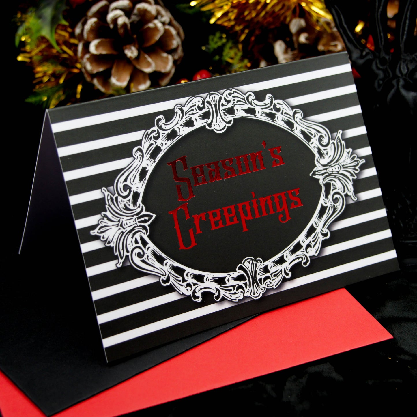 Tarjeta de felicitación Creepings de la temporada | Navidad gótica