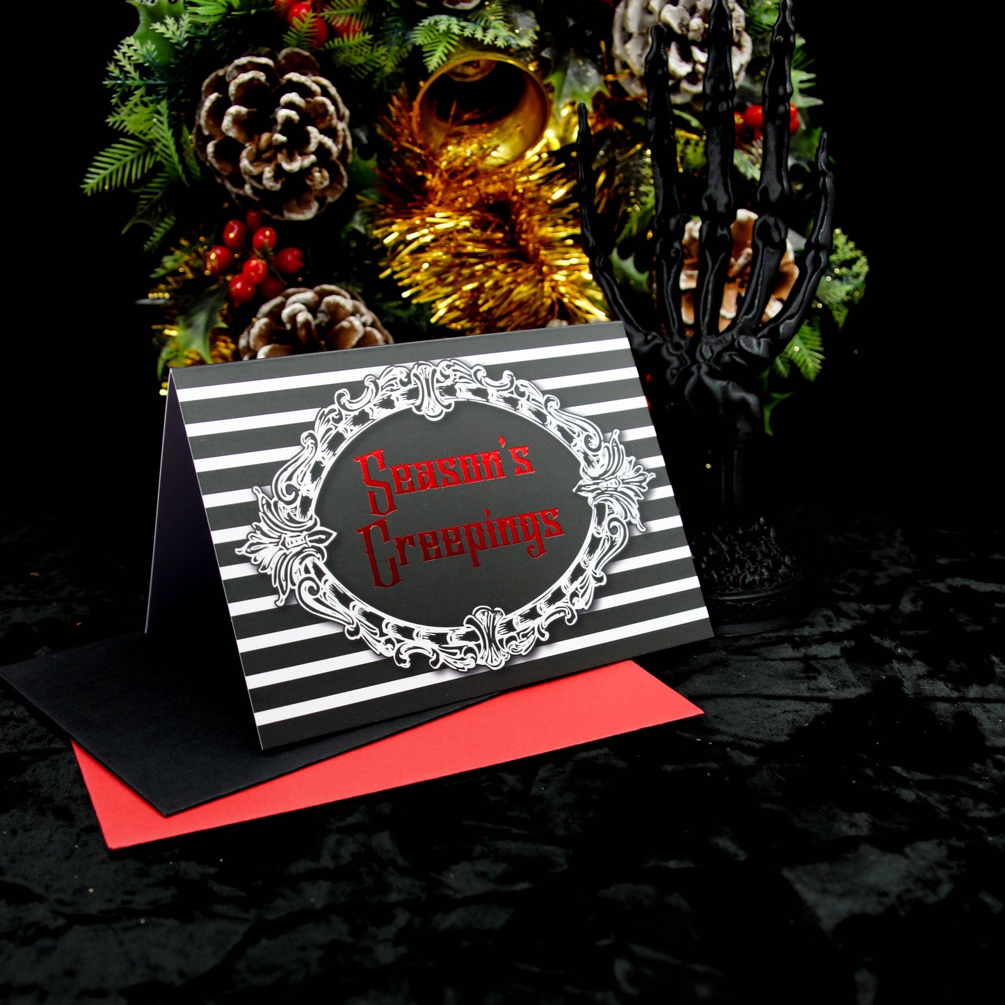 Tarjeta de felicitación Creepings de la temporada | Navidad gótica