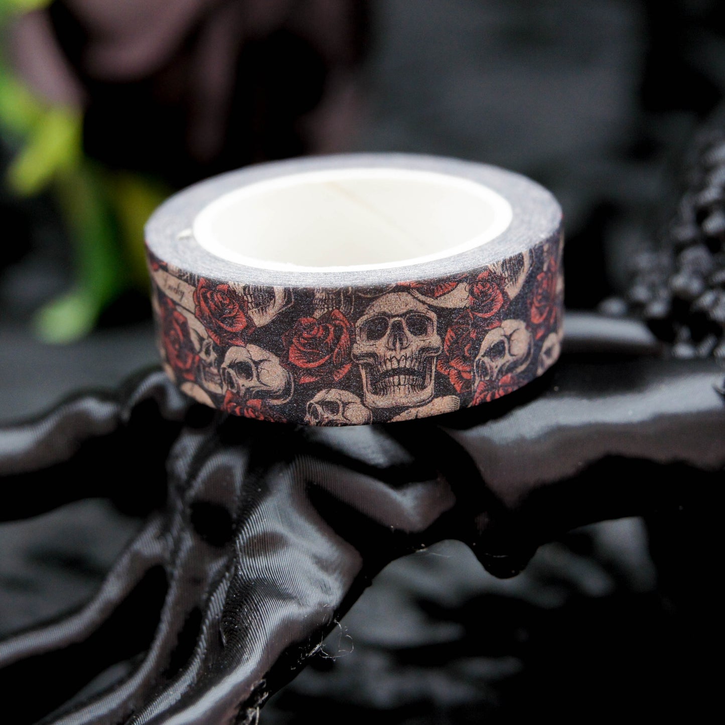 Cinta washi vintage con calavera y rosa roja
