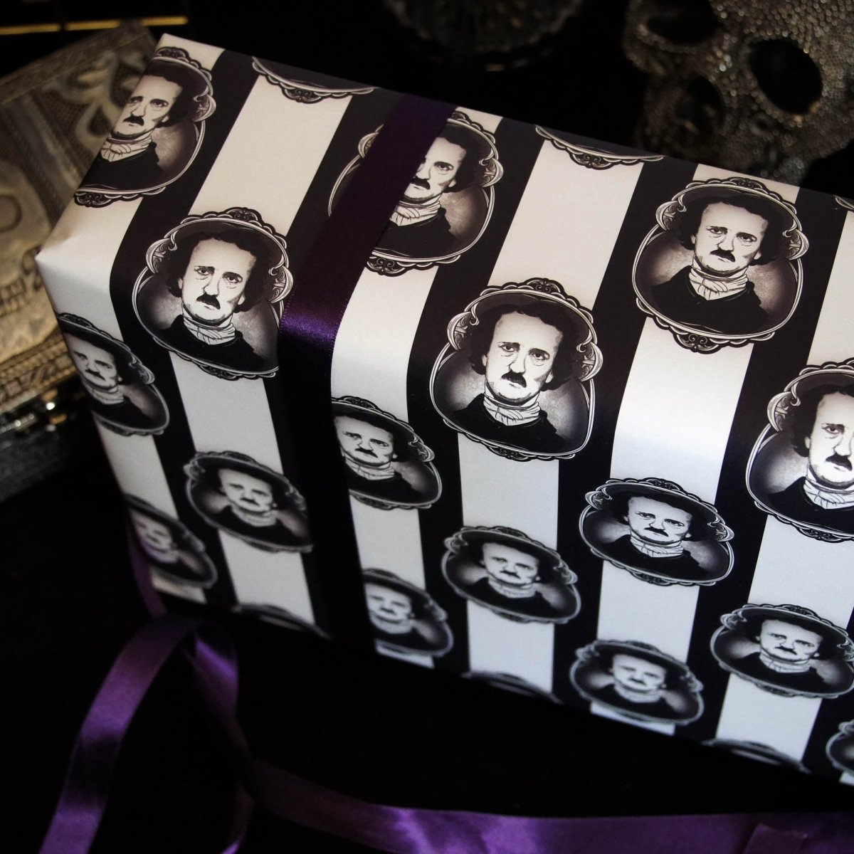 Edgar Allan Poe - Gothic Gift Wrap - Close Up