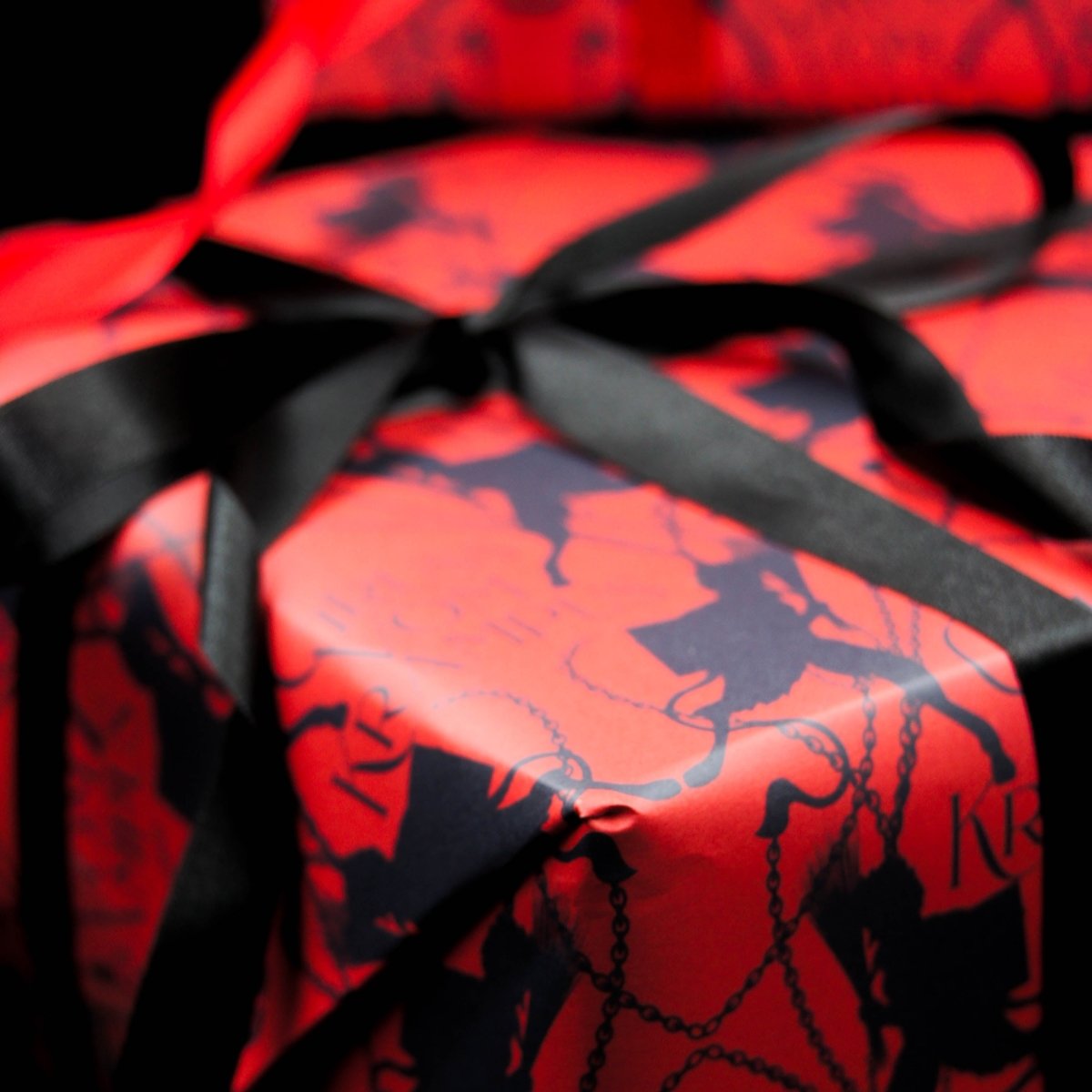 Krampus Gothic Christmas Gift Wrap – The Gothic Stationery Company